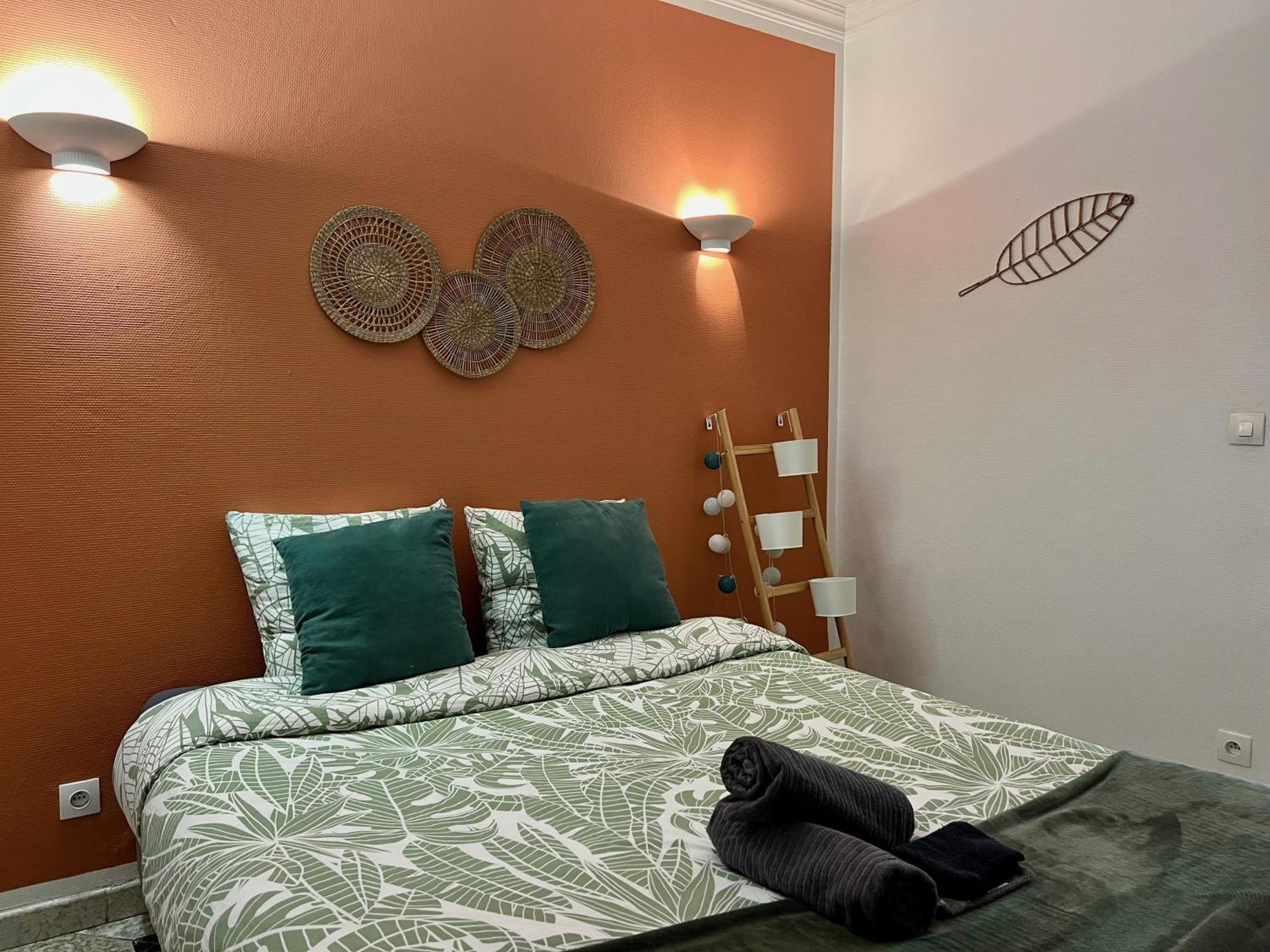 Appart'Hotel Nuiteejour Versailles Saint Cyr L'Ecole Exterior foto